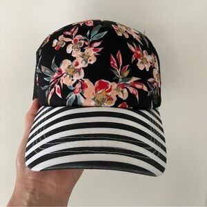 Roxy Women’s Trucker Hat